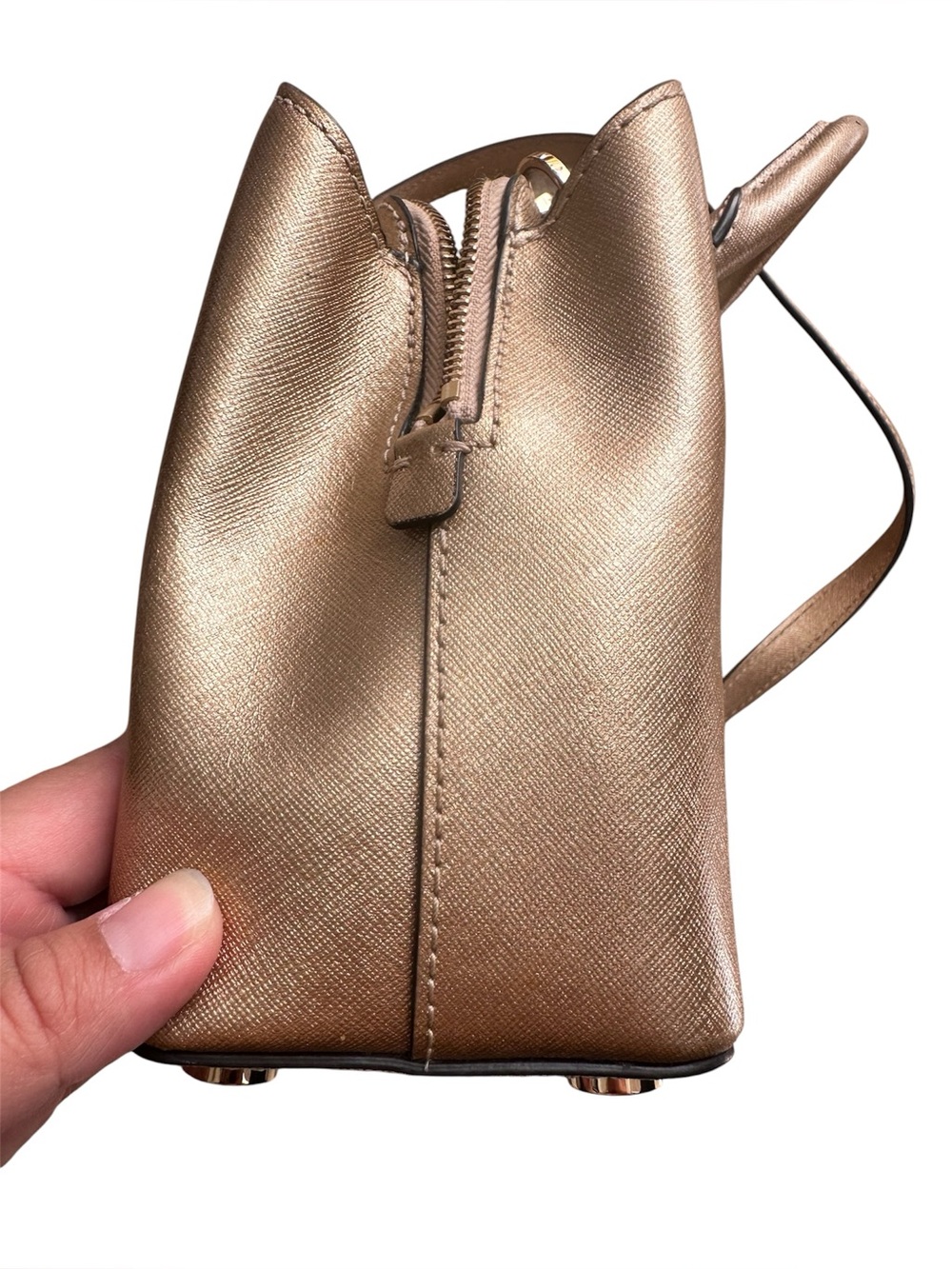 Michael Kors Metallic Gold Crossbody bag - Picture 3 of 10